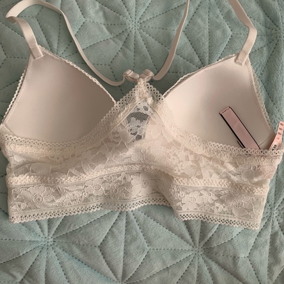 VS Bralettes - Picture 5 of 8